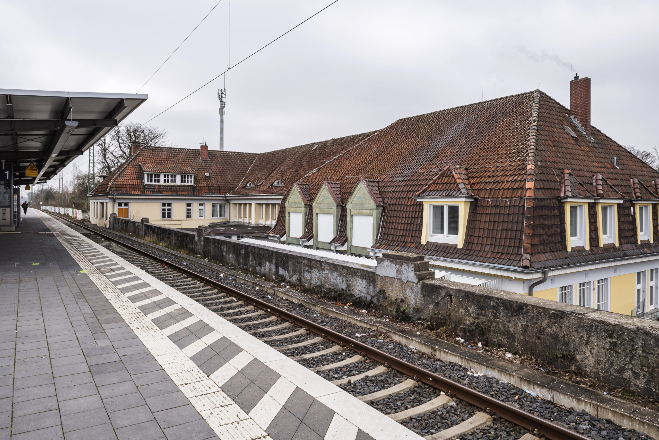 Schöner ankommen in NRW: Bahnhof Ahlen - Bahnsteig