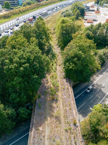 Bochum: Die Querung der neuen Stadtautobahn A 448 stellt beim Ausbau der Opeltrasse eine besondere Herausforderung dar.