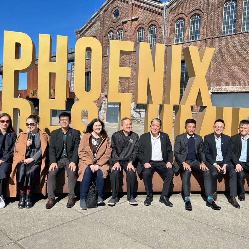 Internationale Delegation der JTC Corporation zu Besuch auf PHOENIX West