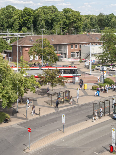 Bahnhof Dinslaken; Ansicht von schräg oben