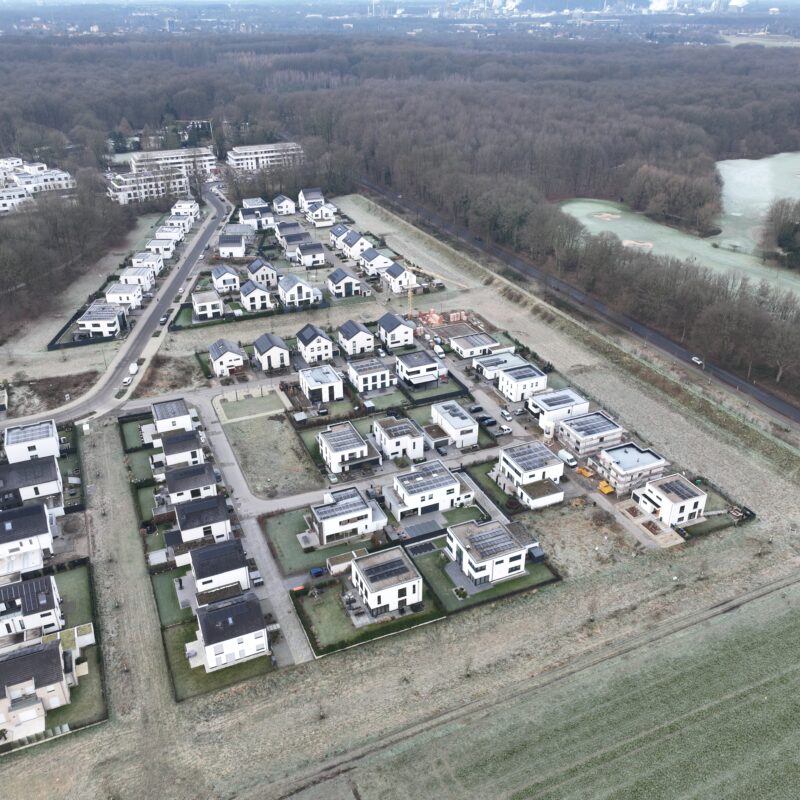 Drohnenaufnahme vom Wohngebiet Buerscher Waldbogen