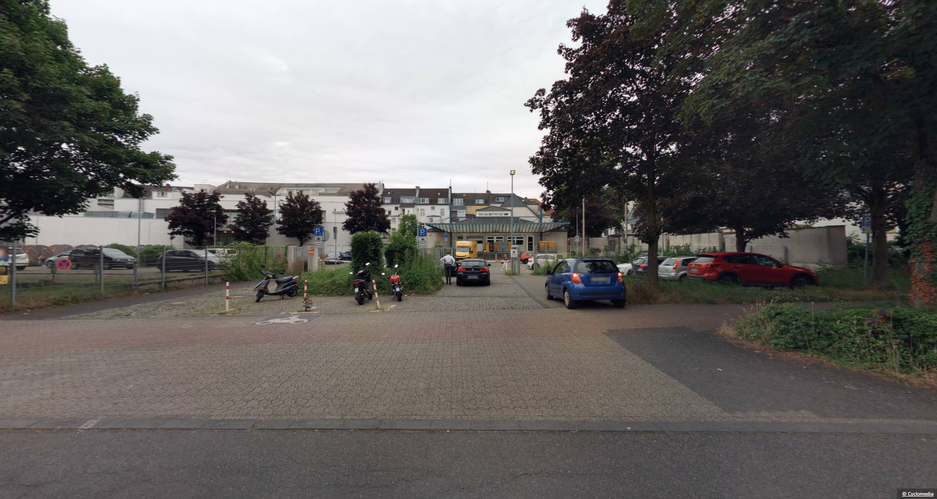 Bergisch Gladbach: Stadtkante an der Gohrsmühle