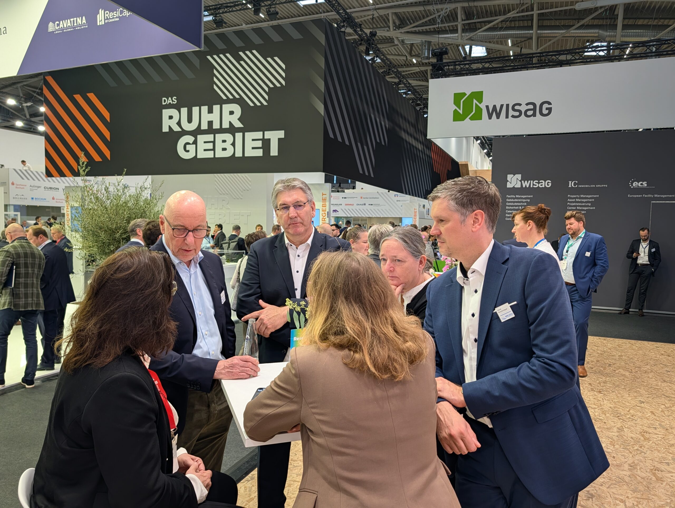 Networking am Gemeinschaftsstand Nordrhein-Westfalen bei der Expo Real 2026